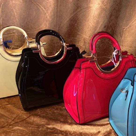 Shiny Patent with Circle Metallic Gold Handle - Picture 1 of 6